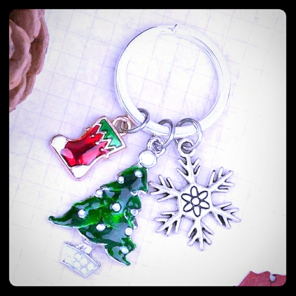 Sedalia Designs Christmas Holiday Key Chain
